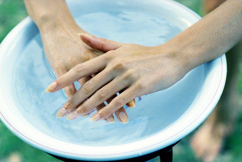 Steaming your hands is better in warm water